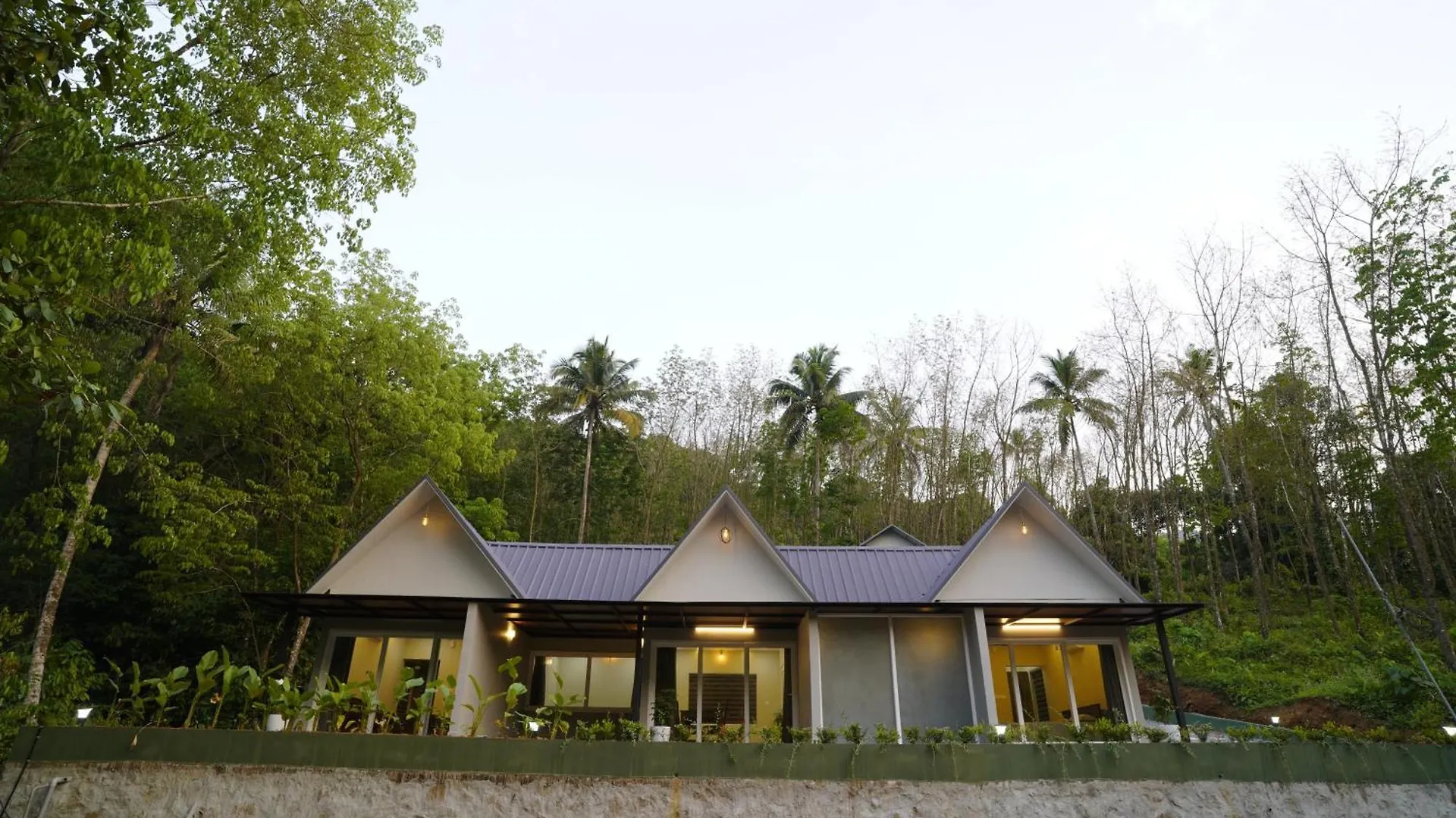 Villa Elephant Village Munnar Hindistan